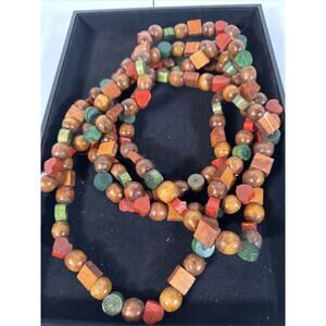 VTG Wooden Christmas Tree Garland Hearts Circles Squares & Beads Red & Green 9'